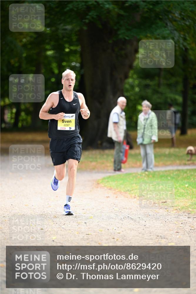 31.08.2025 - 21. Blankeneser Heldenlauf Dr. Thomas Lammeyer http://msf.ph/oto/8629420 31.08.2025 10:04:52 Laufen 2297, 4 meine-sportfotos.de