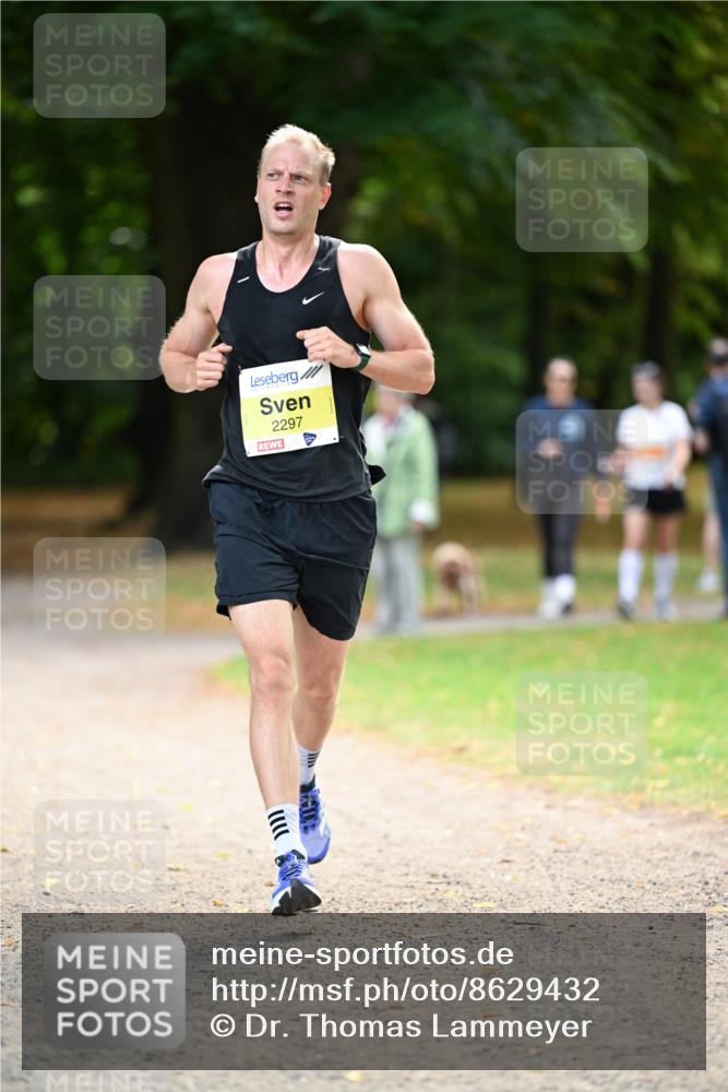 31.08.2025 - 21. Blankeneser Heldenlauf Dr. Thomas Lammeyer http://msf.ph/oto/8629432 31.08.2025 10:04:53 Laufen 2297 meine-sportfotos.de