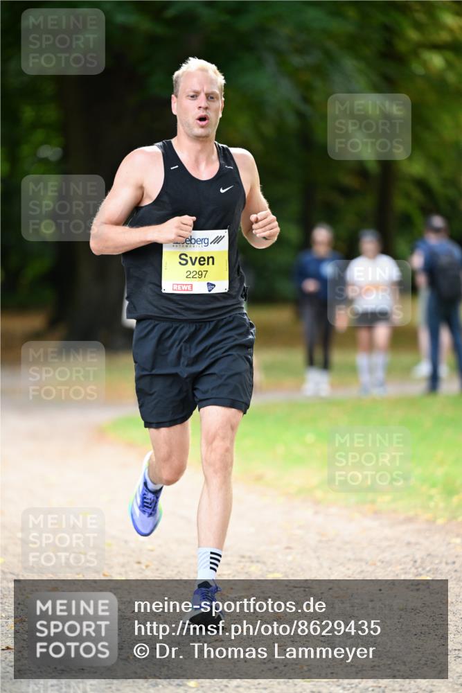 31.08.2025 - 21. Blankeneser Heldenlauf Dr. Thomas Lammeyer http://msf.ph/oto/8629435 31.08.2025 10:04:54 Laufen 2297 meine-sportfotos.de