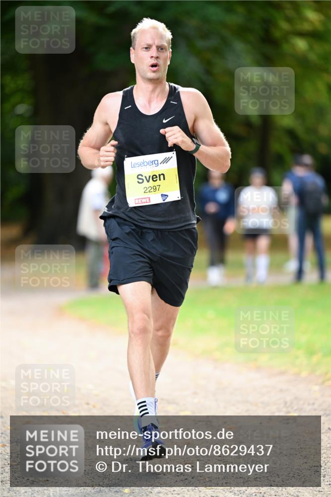 31.08.2025 - 21. Blankeneser Heldenlauf Dr. Thomas Lammeyer http://msf.ph/oto/8629437 31.08.2025 10:04:54 Laufen 2297 meine-sportfotos.de