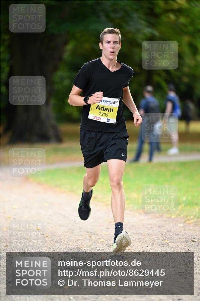 31.08.2025 - 21. Blankeneser Heldenlauf Dr. Thomas Lammeyer http://msf.ph/oto/8629445 31.08.2025 10:05:24 Laufen 2239 meine-sportfotos.de