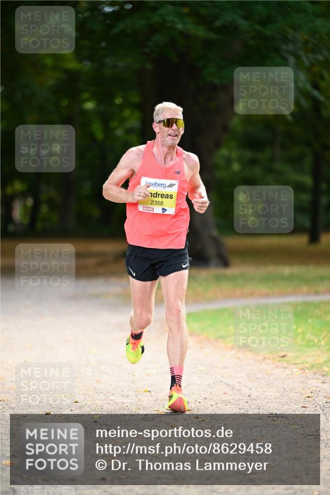 31.08.2025 - 21. Blankeneser Heldenlauf Dr. Thomas Lammeyer http://msf.ph/oto/8629458 31.08.2025 10:05:35 Laufen 2358 meine-sportfotos.de
