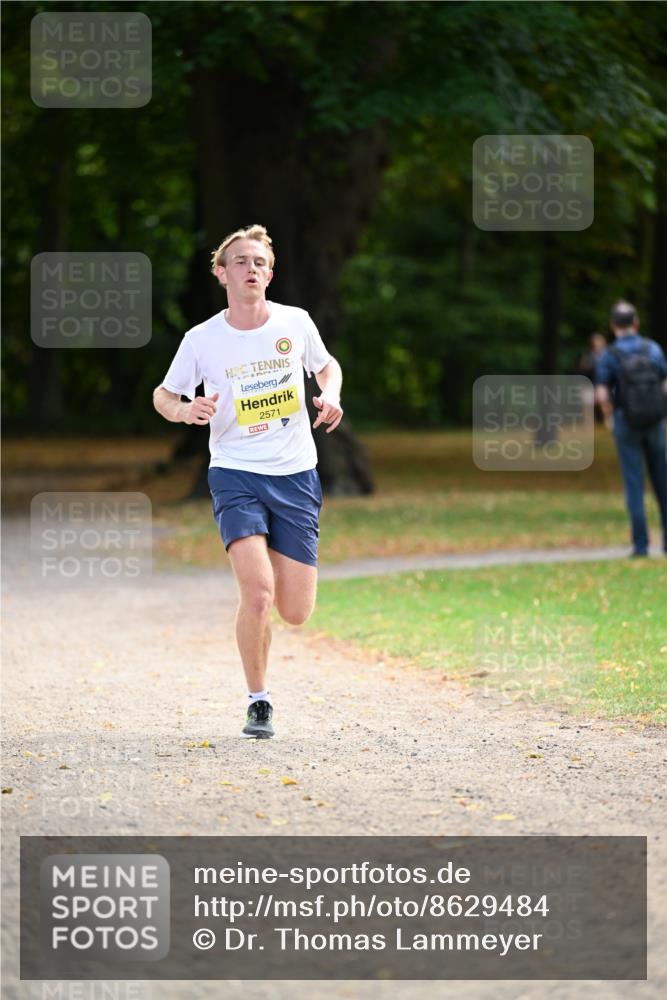 31.08.2025 - 21. Blankeneser Heldenlauf Dr. Thomas Lammeyer http://msf.ph/oto/8629484 31.08.2025 10:06:01 Laufen 2571 meine-sportfotos.de