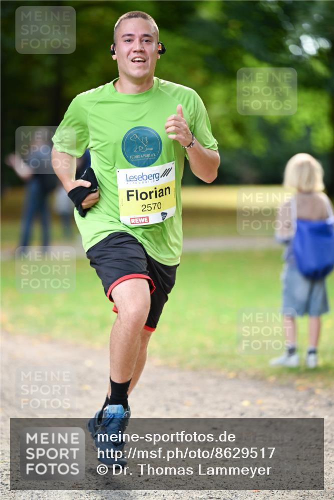 31.08.2025 - 21. Blankeneser Heldenlauf Dr. Thomas Lammeyer http://msf.ph/oto/8629517 31.08.2025 10:06:29 Laufen 4, 2570 meine-sportfotos.de