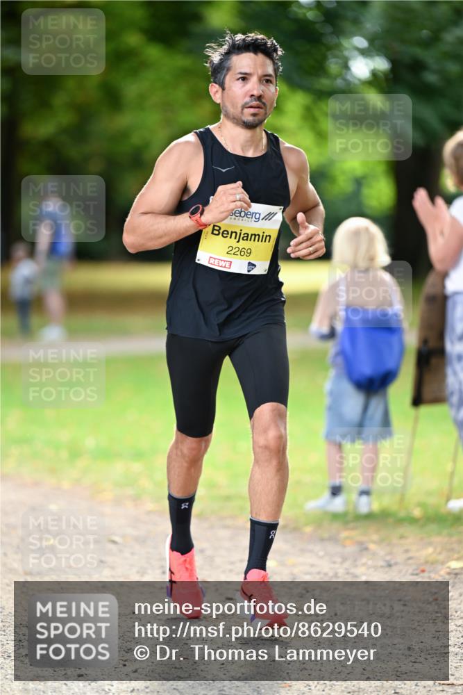 31.08.2025 - 21. Blankeneser Heldenlauf Dr. Thomas Lammeyer http://msf.ph/oto/8629540 31.08.2025 10:06:39 Laufen 2269, 2 meine-sportfotos.de