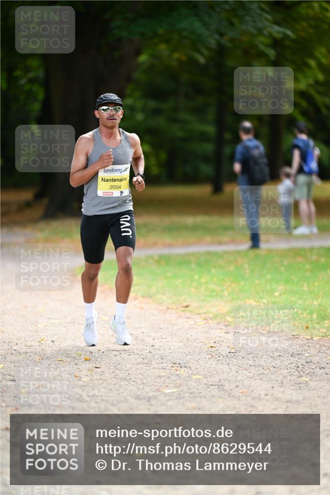 31.08.2025 - 21. Blankeneser Heldenlauf Dr. Thomas Lammeyer http://msf.ph/oto/8629544 31.08.2025 10:06:44 Laufen 2004 meine-sportfotos.de