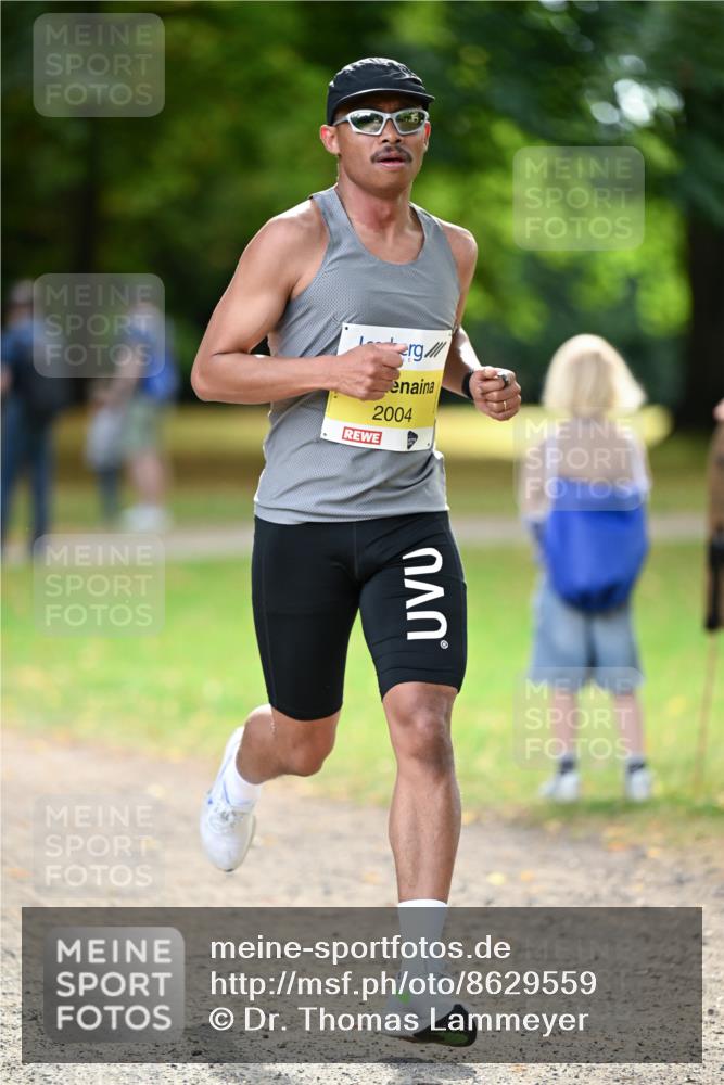 31.08.2025 - 21. Blankeneser Heldenlauf Dr. Thomas Lammeyer http://msf.ph/oto/8629559 31.08.2025 10:06:46 Laufen 2004 meine-sportfotos.de