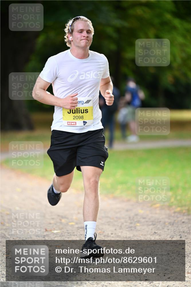 31.08.2025 - 21. Blankeneser Heldenlauf Dr. Thomas Lammeyer http://msf.ph/oto/8629601 31.08.2025 10:07:11 Laufen 2098 meine-sportfotos.de