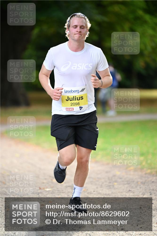 31.08.2025 - 21. Blankeneser Heldenlauf Dr. Thomas Lammeyer http://msf.ph/oto/8629602 31.08.2025 10:07:11 Laufen 2098 meine-sportfotos.de
