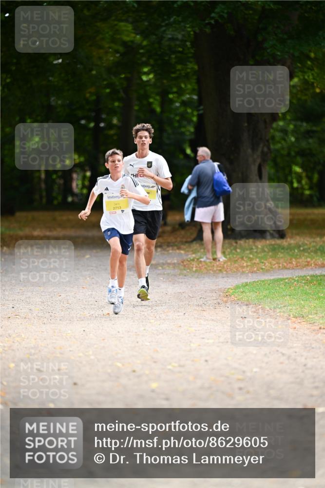 31.08.2025 - 21. Blankeneser Heldenlauf Dr. Thomas Lammeyer http://msf.ph/oto/8629605 31.08.2025 10:07:37 Laufen 2713 meine-sportfotos.de