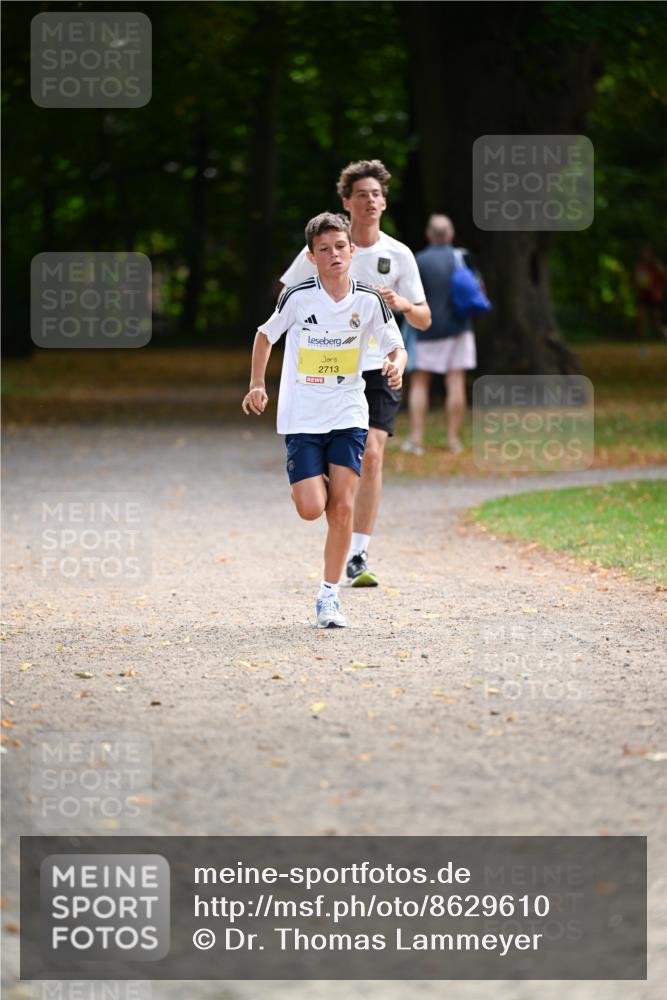 31.08.2025 - 21. Blankeneser Heldenlauf Dr. Thomas Lammeyer http://msf.ph/oto/8629610 31.08.2025 10:07:38 Laufen 2713 meine-sportfotos.de
