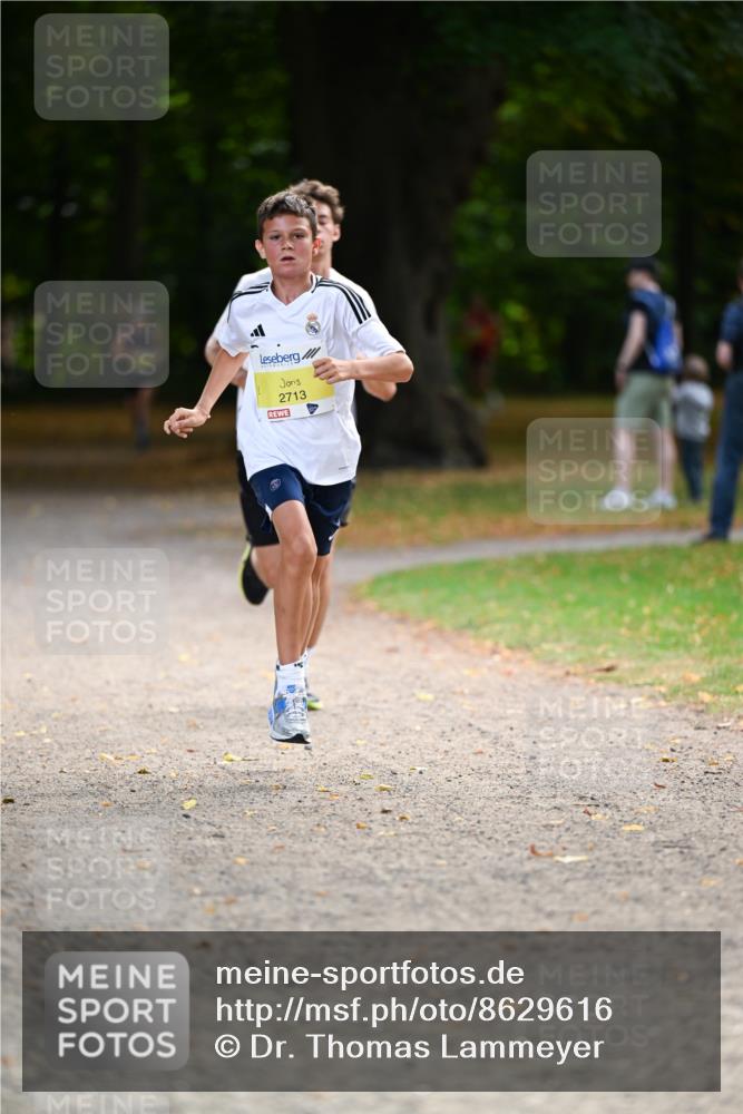 31.08.2025 - 21. Blankeneser Heldenlauf Dr. Thomas Lammeyer http://msf.ph/oto/8629616 31.08.2025 10:07:39 Laufen 2713 meine-sportfotos.de