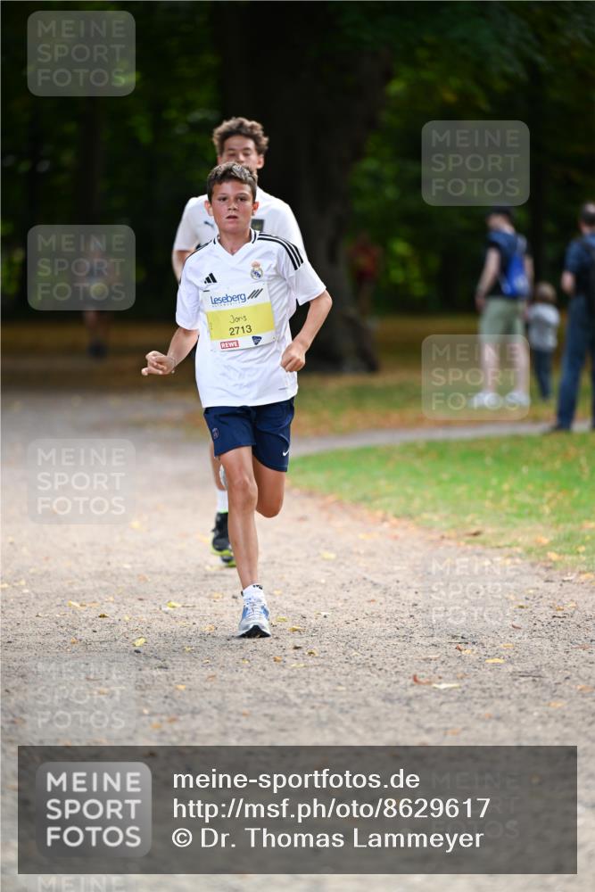 31.08.2025 - 21. Blankeneser Heldenlauf Dr. Thomas Lammeyer http://msf.ph/oto/8629617 31.08.2025 10:07:39 Laufen 2713 meine-sportfotos.de
