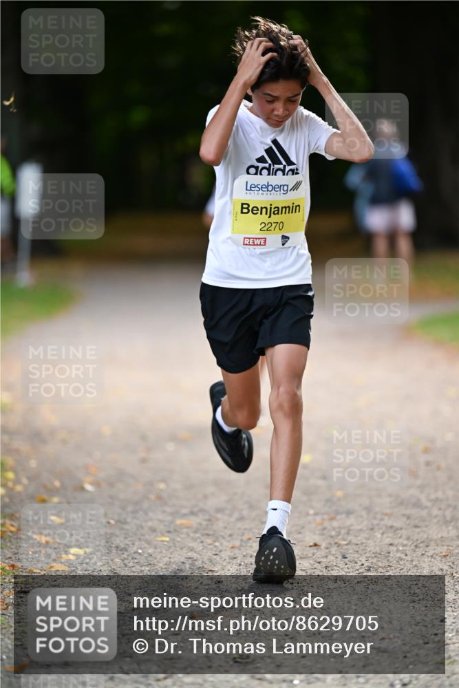 31.08.2025 - 21. Blankeneser Heldenlauf Dr. Thomas Lammeyer http://msf.ph/oto/8629705 31.08.2025 10:08:06 Laufen 2270 meine-sportfotos.de
