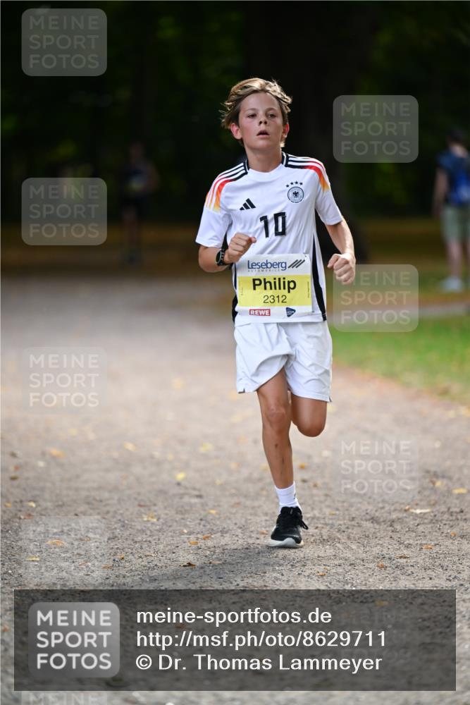 31.08.2025 - 21. Blankeneser Heldenlauf Dr. Thomas Lammeyer http://msf.ph/oto/8629711 31.08.2025 10:08:07 Laufen 10, 2312 meine-sportfotos.de