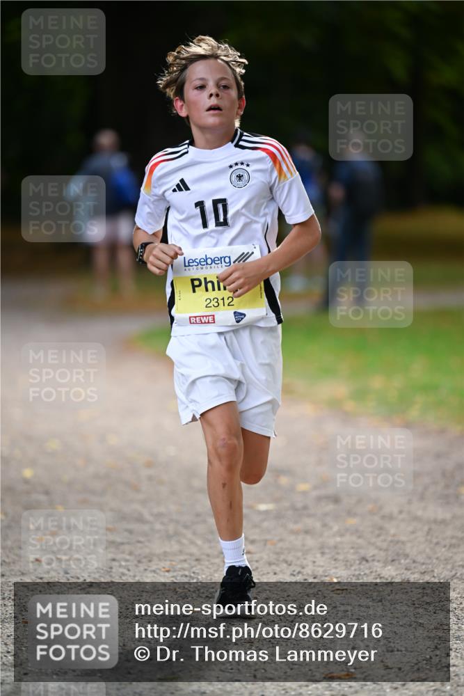 31.08.2025 - 21. Blankeneser Heldenlauf Dr. Thomas Lammeyer http://msf.ph/oto/8629716 31.08.2025 10:08:08 Laufen 10, 2312 meine-sportfotos.de