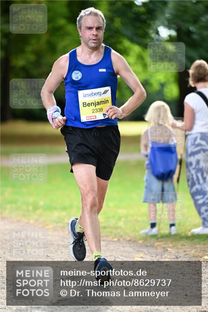 31.08.2025 - 21. Blankeneser Heldenlauf Dr. Thomas Lammeyer http://msf.ph/oto/8629737 31.08.2025 10:08:20 Laufen 2339 meine-sportfotos.de