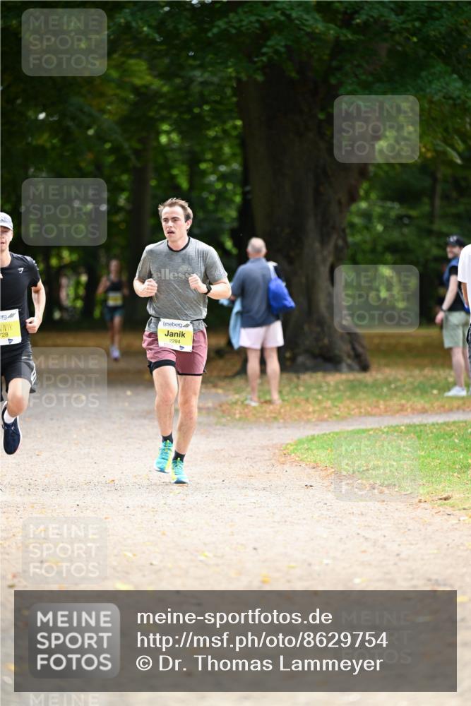 31.08.2025 - 21. Blankeneser Heldenlauf Dr. Thomas Lammeyer http://msf.ph/oto/8629754 31.08.2025 10:08:39 Laufen 728, 2294 meine-sportfotos.de