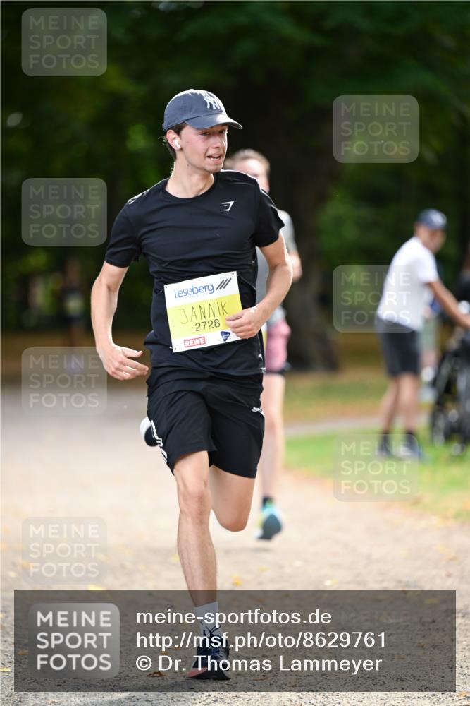 31.08.2025 - 21. Blankeneser Heldenlauf Dr. Thomas Lammeyer http://msf.ph/oto/8629761 31.08.2025 10:08:41 Laufen 2728, 7 meine-sportfotos.de