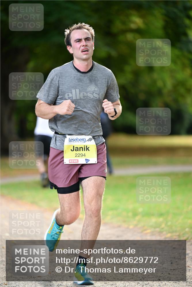 31.08.2025 - 21. Blankeneser Heldenlauf Dr. Thomas Lammeyer http://msf.ph/oto/8629772 31.08.2025 10:08:44 Laufen 2294 meine-sportfotos.de