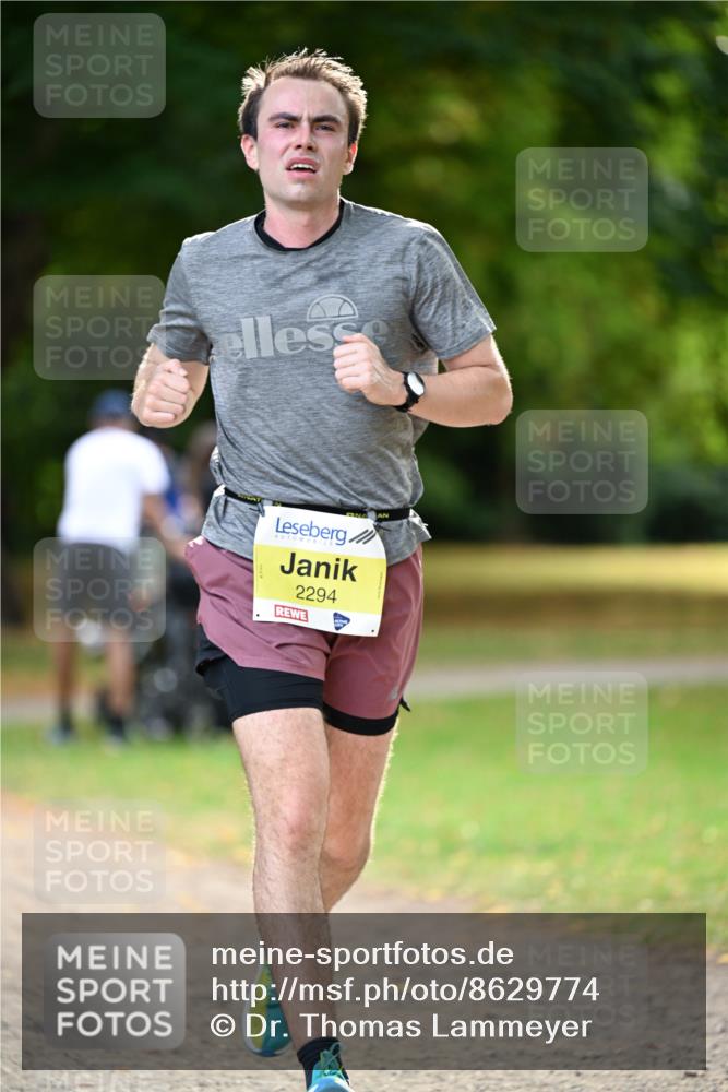 31.08.2025 - 21. Blankeneser Heldenlauf Dr. Thomas Lammeyer http://msf.ph/oto/8629774 31.08.2025 10:08:44 Laufen 2294 meine-sportfotos.de