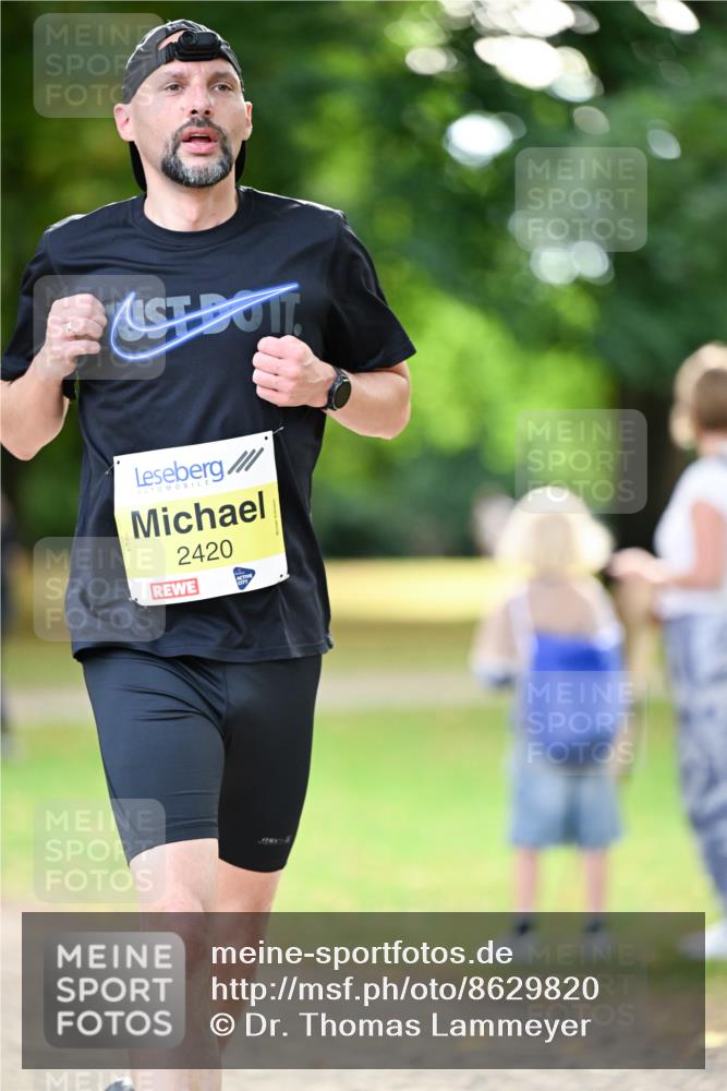 31.08.2025 - 21. Blankeneser Heldenlauf Dr. Thomas Lammeyer http://msf.ph/oto/8629820 31.08.2025 10:09:06 Laufen 2420 meine-sportfotos.de