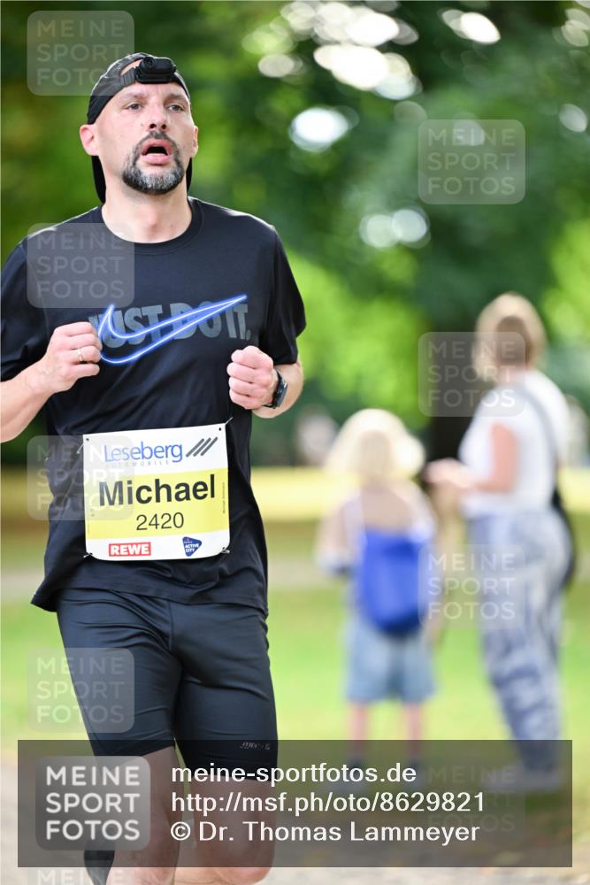 31.08.2025 - 21. Blankeneser Heldenlauf Dr. Thomas Lammeyer http://msf.ph/oto/8629821 31.08.2025 10:09:06 Laufen 2420 meine-sportfotos.de