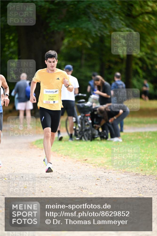 31.08.2025 - 21. Blankeneser Heldenlauf Dr. Thomas Lammeyer http://msf.ph/oto/8629852 31.08.2025 10:09:21 Laufen 2745 meine-sportfotos.de