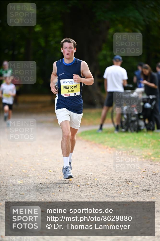 31.08.2025 - 21. Blankeneser Heldenlauf Dr. Thomas Lammeyer http://msf.ph/oto/8629880 31.08.2025 10:09:28 Laufen 2448 meine-sportfotos.de