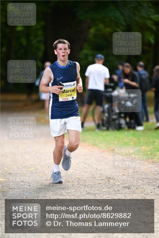 31.08.2025 - 21. Blankeneser Heldenlauf Dr. Thomas Lammeyer http://msf.ph/oto/8629882 31.08.2025 10:09:28 Laufen 2448 meine-sportfotos.de
