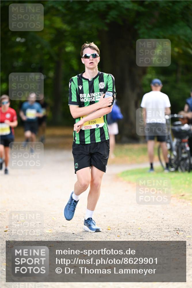 31.08.2025 - 21. Blankeneser Heldenlauf Dr. Thomas Lammeyer http://msf.ph/oto/8629901 31.08.2025 10:09:37 Laufen 96, 247, 2100 meine-sportfotos.de