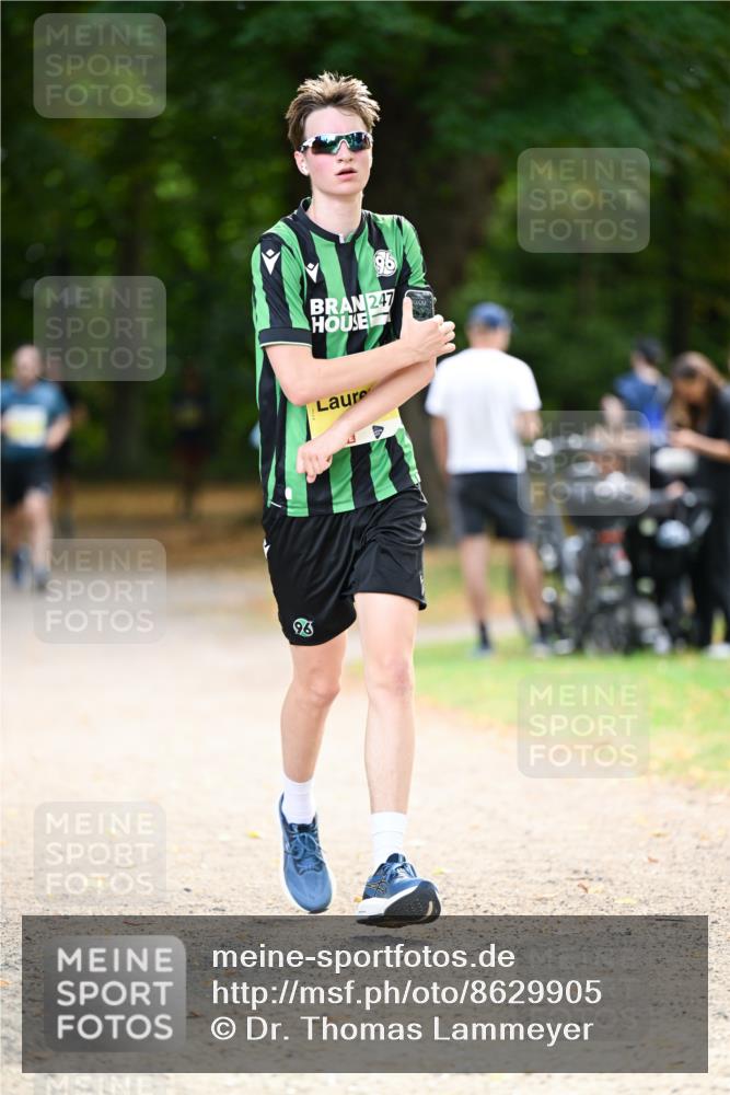31.08.2025 - 21. Blankeneser Heldenlauf Dr. Thomas Lammeyer http://msf.ph/oto/8629905 31.08.2025 10:09:37 Laufen 96, 247 meine-sportfotos.de