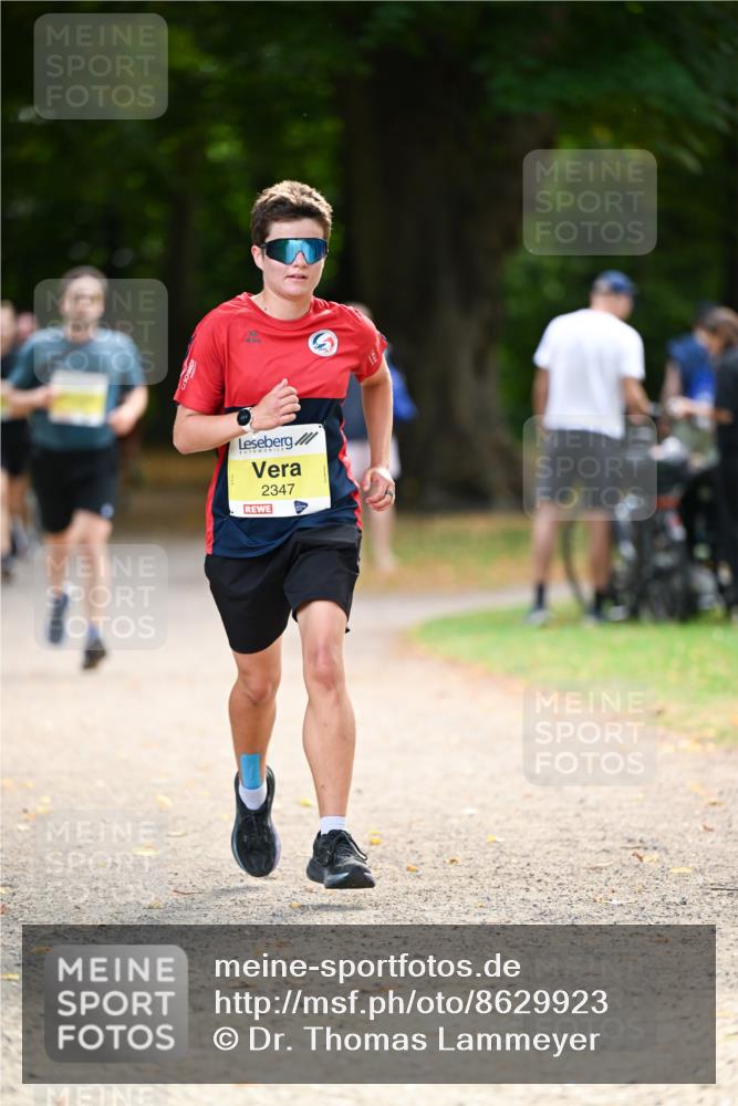 31.08.2025 - 21. Blankeneser Heldenlauf Dr. Thomas Lammeyer http://msf.ph/oto/8629923 31.08.2025 10:09:42 Laufen 2347 meine-sportfotos.de