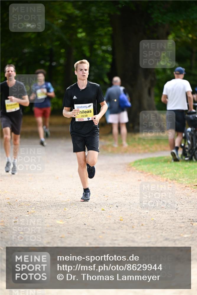 31.08.2025 - 21. Blankeneser Heldenlauf Dr. Thomas Lammeyer http://msf.ph/oto/8629944 31.08.2025 10:09:47 Laufen 2238 meine-sportfotos.de