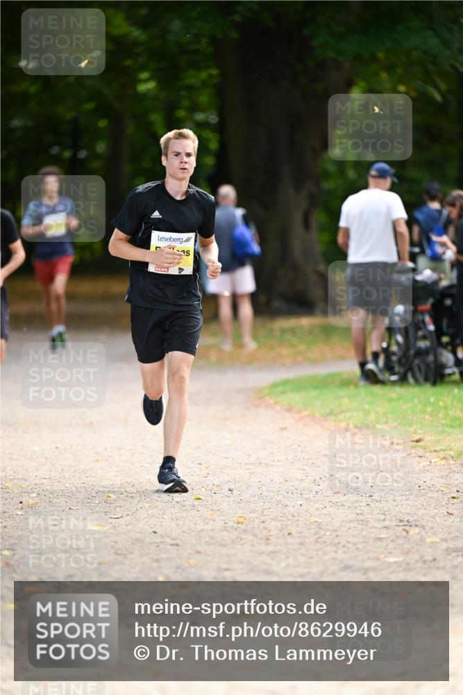 31.08.2025 - 21. Blankeneser Heldenlauf Dr. Thomas Lammeyer http://msf.ph/oto/8629946 31.08.2025 10:09:47 Laufen 3 meine-sportfotos.de