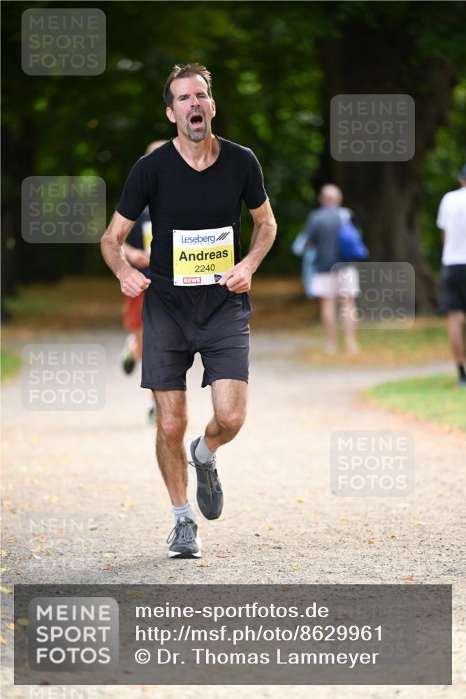 31.08.2025 - 21. Blankeneser Heldenlauf Dr. Thomas Lammeyer http://msf.ph/oto/8629961 31.08.2025 10:09:51 Laufen 2240 meine-sportfotos.de