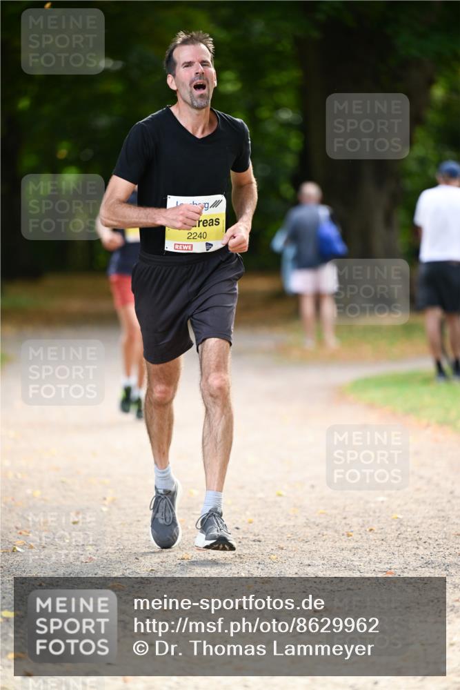 31.08.2025 - 21. Blankeneser Heldenlauf Dr. Thomas Lammeyer http://msf.ph/oto/8629962 31.08.2025 10:09:52 Laufen 2240 meine-sportfotos.de