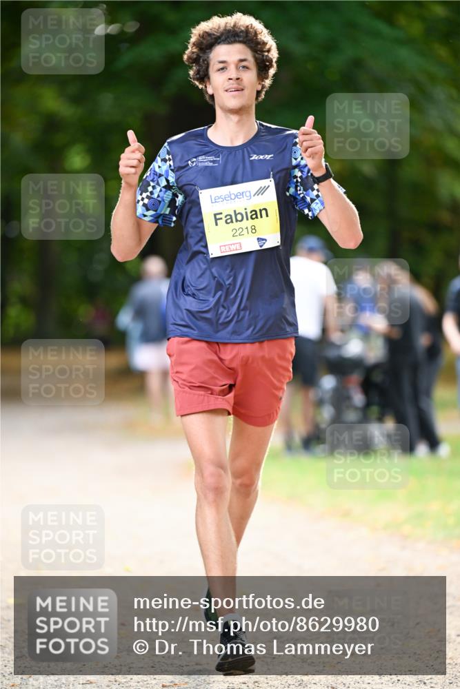31.08.2025 - 21. Blankeneser Heldenlauf Dr. Thomas Lammeyer http://msf.ph/oto/8629980 31.08.2025 10:09:56 Laufen 2218 meine-sportfotos.de