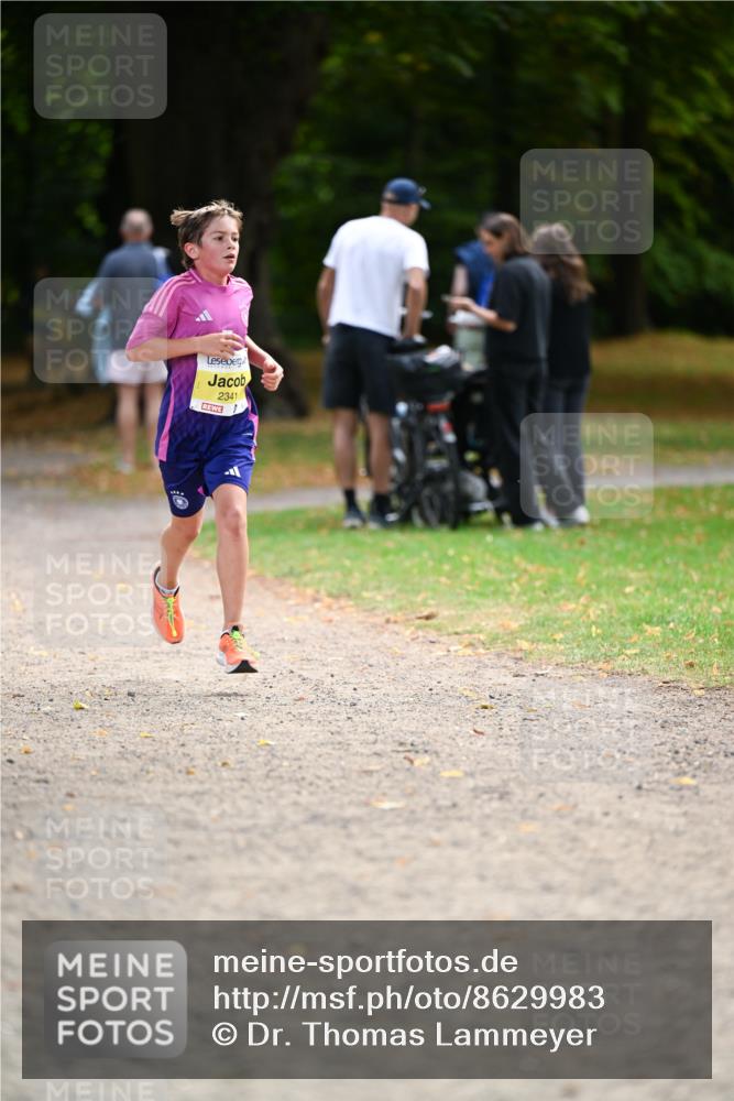 31.08.2025 - 21. Blankeneser Heldenlauf Dr. Thomas Lammeyer http://msf.ph/oto/8629983 31.08.2025 10:10:10 Laufen 2341 meine-sportfotos.de