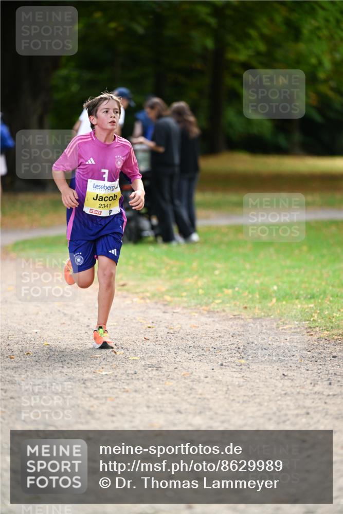 31.08.2025 - 21. Blankeneser Heldenlauf Dr. Thomas Lammeyer http://msf.ph/oto/8629989 31.08.2025 10:10:11 Laufen 2341 meine-sportfotos.de