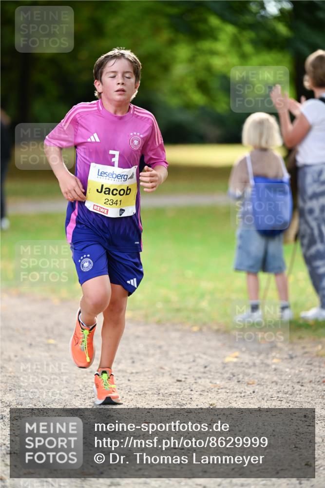 31.08.2025 - 21. Blankeneser Heldenlauf Dr. Thomas Lammeyer http://msf.ph/oto/8629999 31.08.2025 10:10:12 Laufen 7, 2341 meine-sportfotos.de
