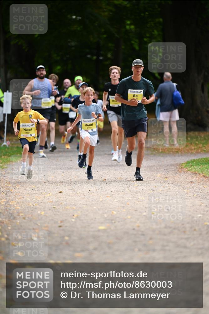 31.08.2025 - 21. Blankeneser Heldenlauf Dr. Thomas Lammeyer http://msf.ph/oto/8630003 31.08.2025 10:10:20 Laufen 2264, 2379, 76 meine-sportfotos.de