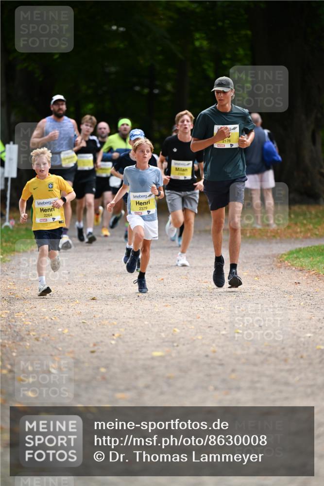 31.08.2025 - 21. Blankeneser Heldenlauf Dr. Thomas Lammeyer http://msf.ph/oto/8630008 31.08.2025 10:10:21 Laufen 2264, 2379, 2176 meine-sportfotos.de