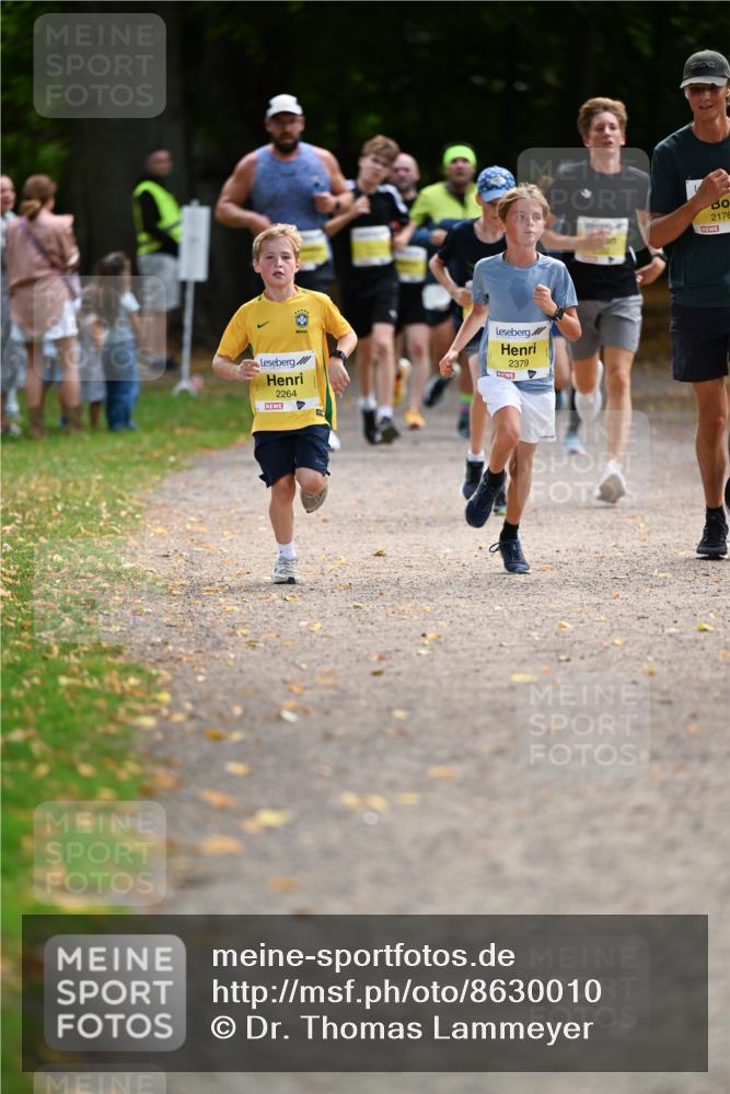 31.08.2025 - 21. Blankeneser Heldenlauf Dr. Thomas Lammeyer http://msf.ph/oto/8630010 31.08.2025 10:10:22 Laufen 2264, 2379, 50, 2176 meine-sportfotos.de