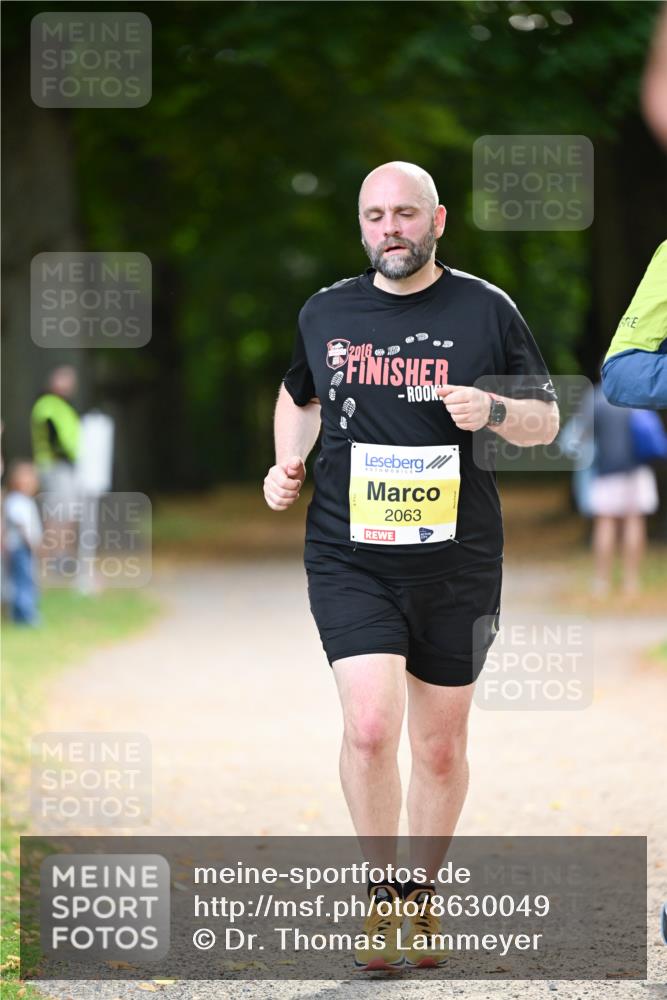 31.08.2025 - 21. Blankeneser Heldenlauf Dr. Thomas Lammeyer http://msf.ph/oto/8630049 31.08.2025 10:10:30 Laufen 2063 meine-sportfotos.de