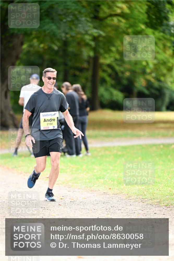 31.08.2025 - 21. Blankeneser Heldenlauf Dr. Thomas Lammeyer http://msf.ph/oto/8630058 31.08.2025 10:10:45 Laufen 2194 meine-sportfotos.de