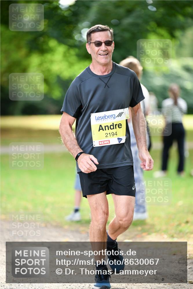 31.08.2025 - 21. Blankeneser Heldenlauf Dr. Thomas Lammeyer http://msf.ph/oto/8630067 31.08.2025 10:10:47 Laufen 2194 meine-sportfotos.de