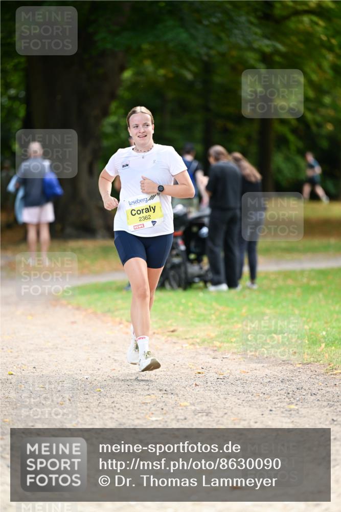 31.08.2025 - 21. Blankeneser Heldenlauf Dr. Thomas Lammeyer http://msf.ph/oto/8630090 31.08.2025 10:10:56 Laufen 2362 meine-sportfotos.de