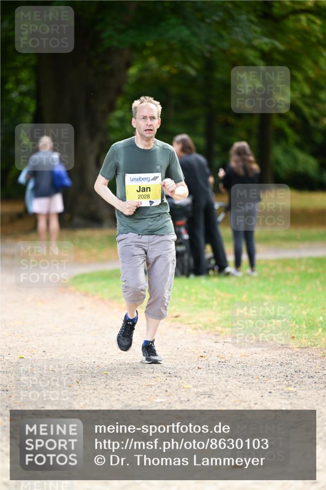 31.08.2025 - 21. Blankeneser Heldenlauf Dr. Thomas Lammeyer http://msf.ph/oto/8630103 31.08.2025 10:11:00 Laufen 2028 meine-sportfotos.de