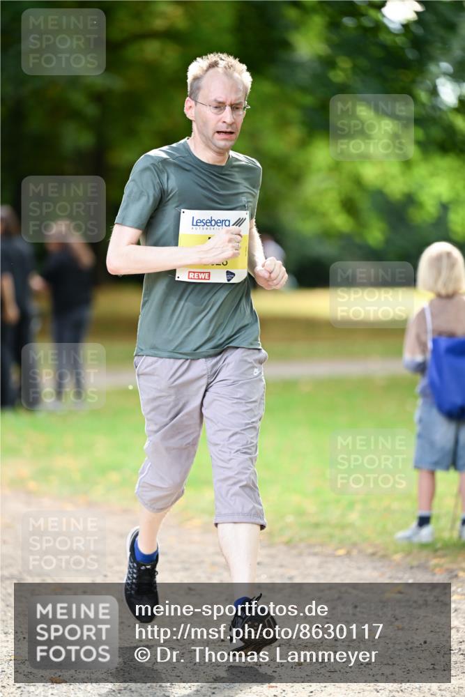 31.08.2025 - 21. Blankeneser Heldenlauf Dr. Thomas Lammeyer http://msf.ph/oto/8630117 31.08.2025 10:11:02 Laufen  meine-sportfotos.de
